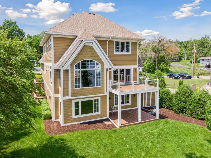 4531 Island View Dr, Mound, MN 55364