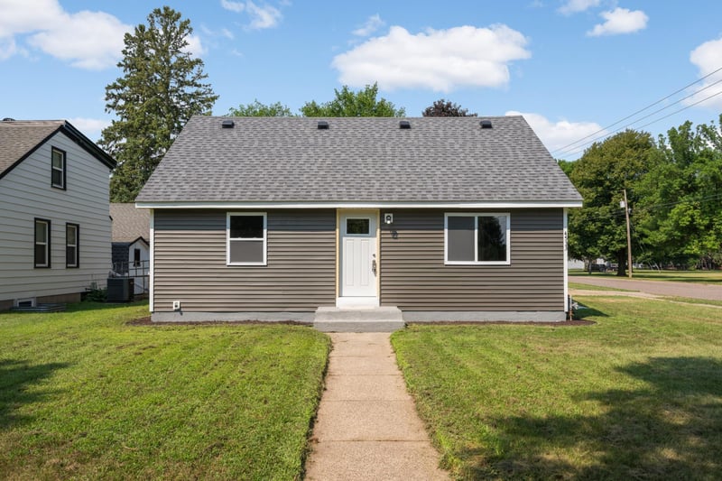 4533 Welcome Ave N, Crystal, MN 55422