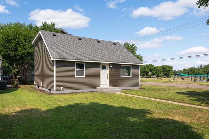 4533 Welcome Ave N, Crystal, MN 55422