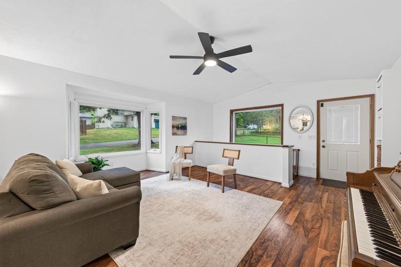 12005 Dogwood St, Zimmerman, MN 55398
