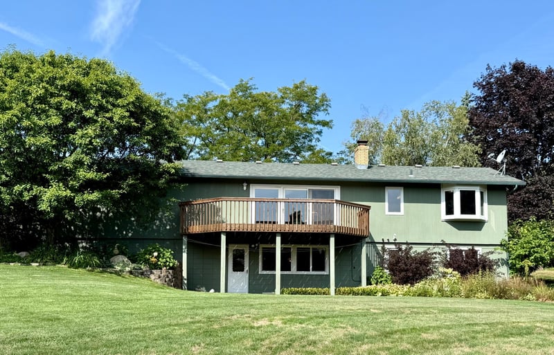 103 Lakeside Dr, Stillwater, MN 55082