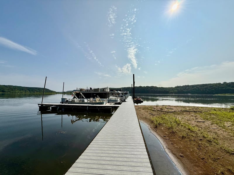 103 Lakeside Dr, Stillwater, MN 55082