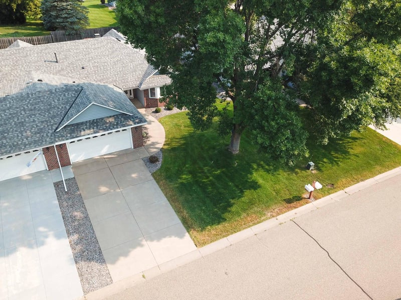 7020 24th St N, Oakdale, MN 55128