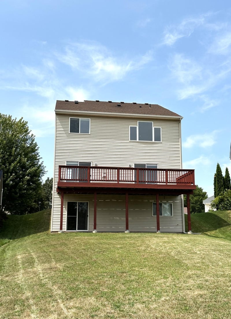 8497 Savanna Oaks Ln, Woodbury, MN 55125