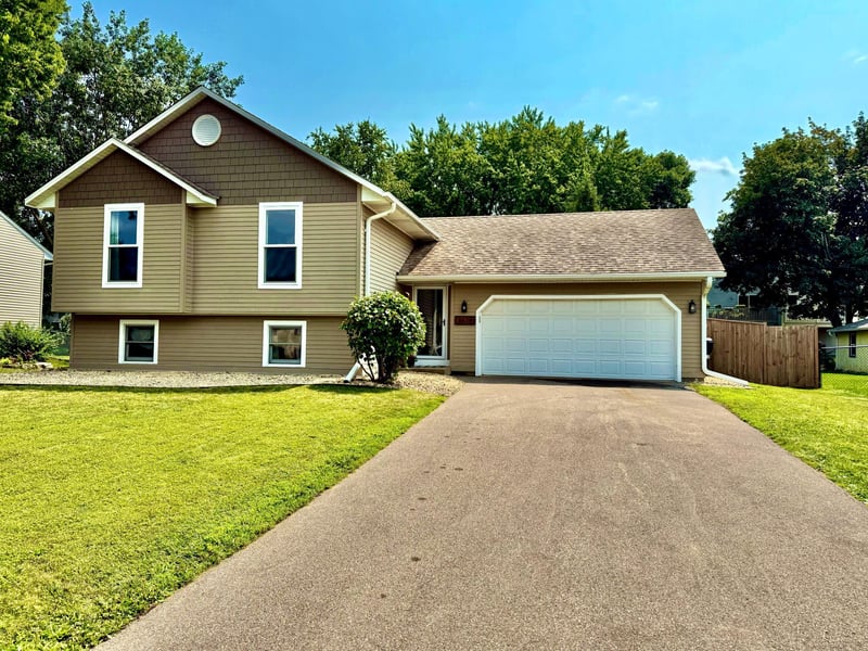 3626 155th St W, Rosemount, MN 55068
