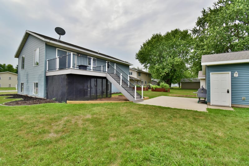 1003 2nd St S, Cold Spring, MN 56320