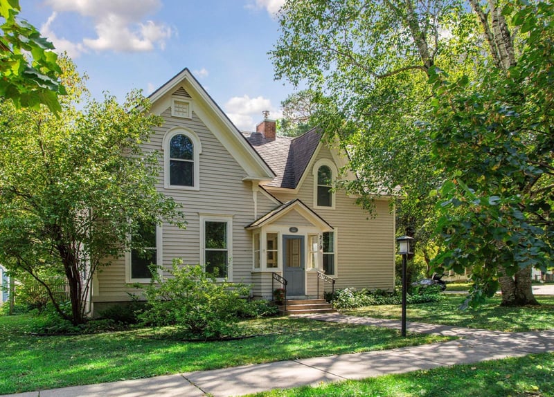 219 Nevada St, Northfield, MN 55057