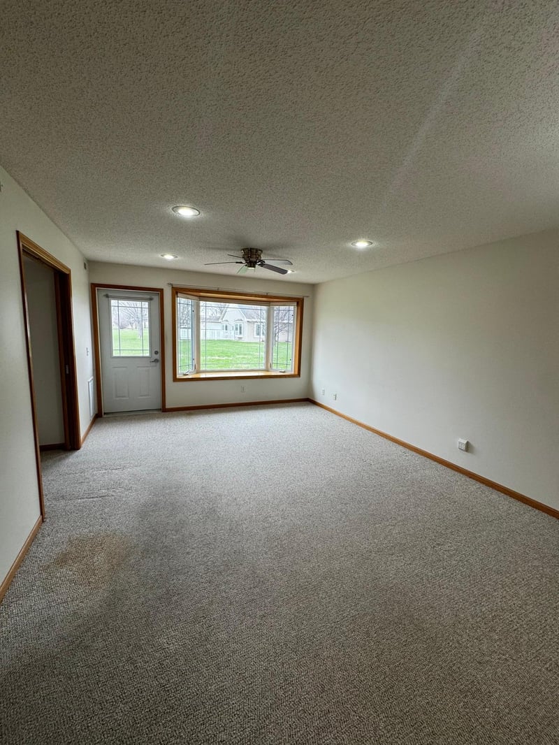 307 Roseland Ave #5, Prinsburg, MN 56281