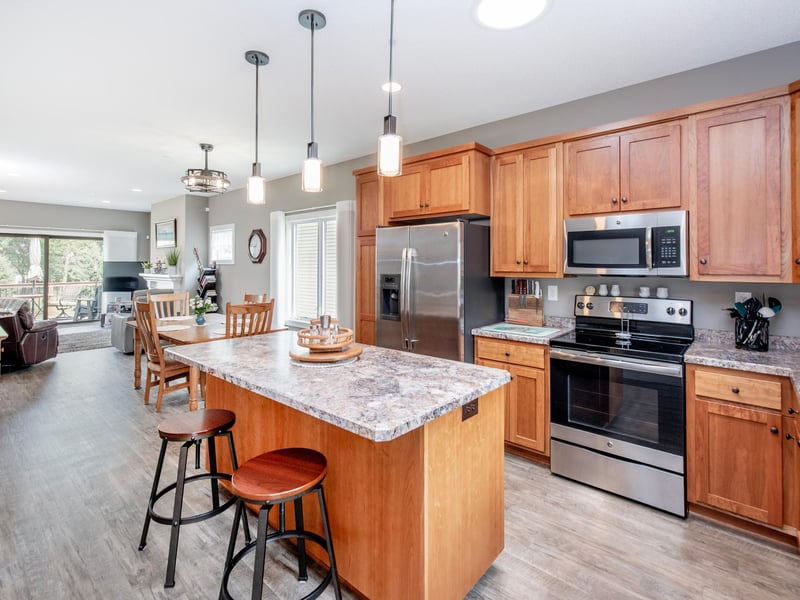 2365 Skillman Ave E, North Saint Paul, MN 55109