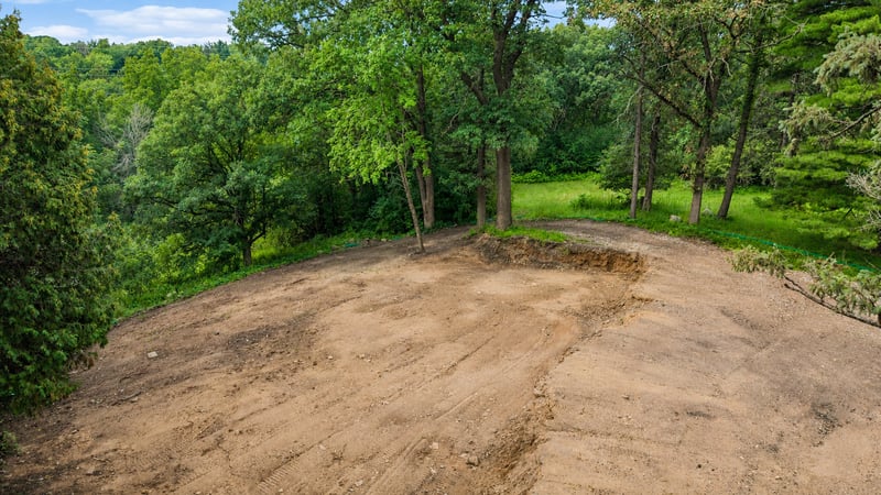 2148 Delaware Ave, Sunfish Lake, MN 55118