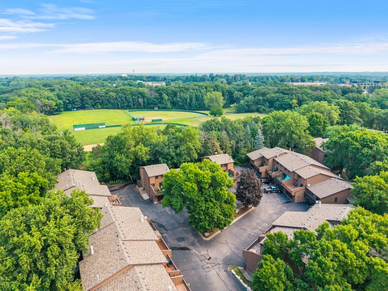 2628 Sumac Rg, White Bear Lake, MN 55110