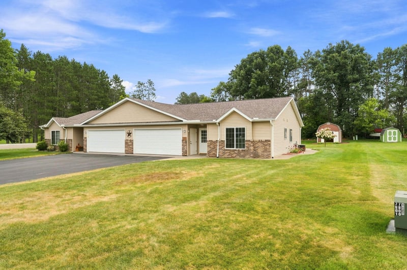 W1105 Whitetail Rn, Spring Valley, WI 54767