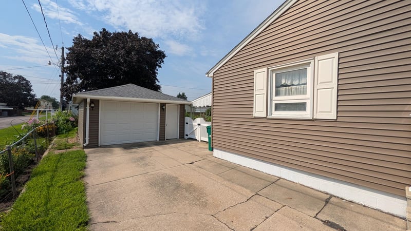 1507 4th Ave NW, Austin, MN 55912