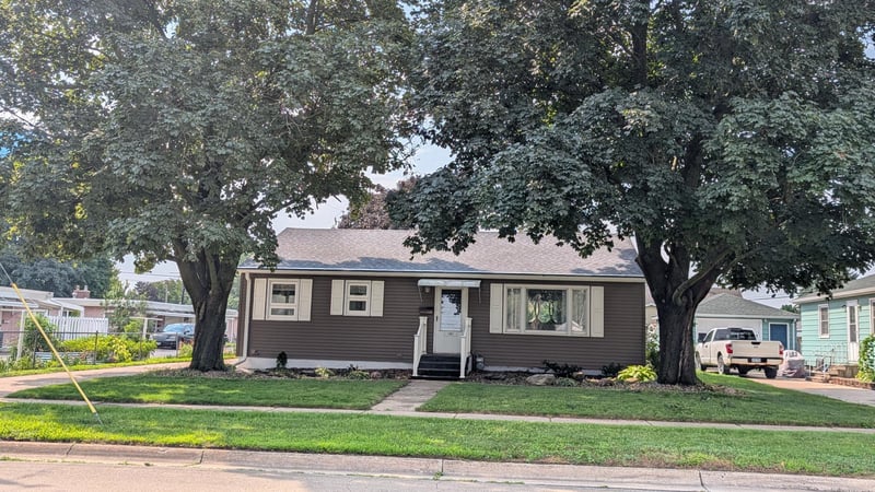 1507 4th Ave NW, Austin, MN 55912