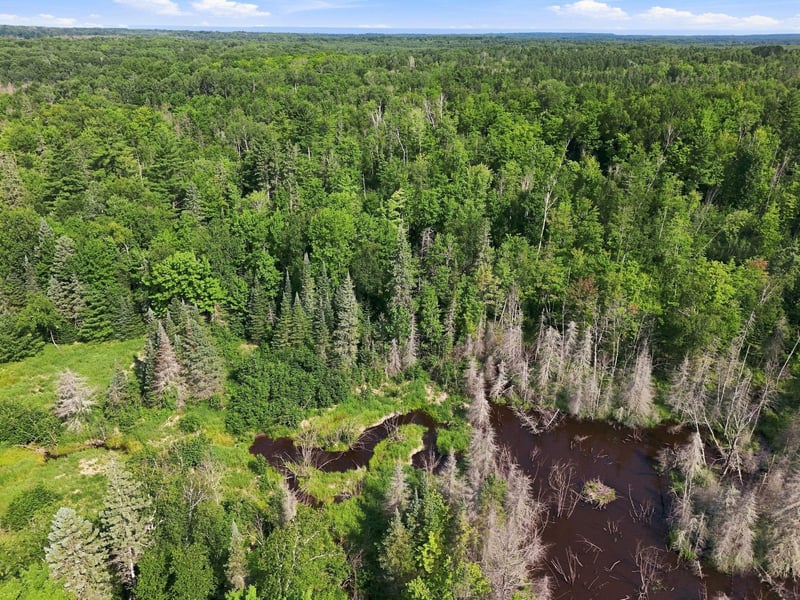 5197 E Koenen Rd, South Range, WI 54874