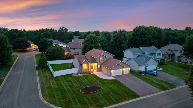 14974 Hillside Trl, Savage, MN 55378