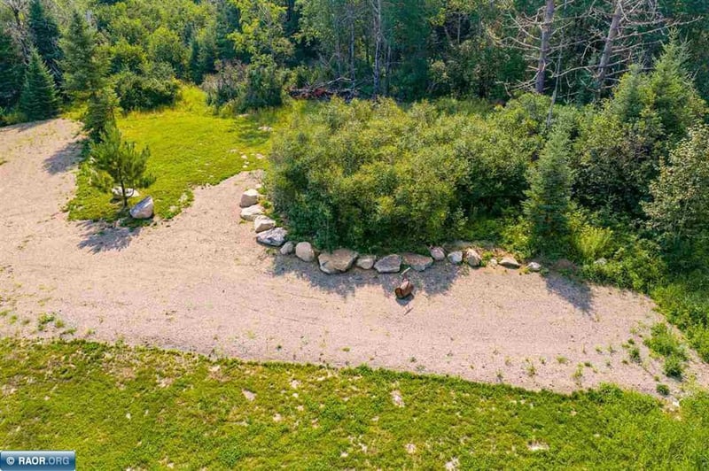 8440 N Hayland Rd, Embarrass, MN 55732