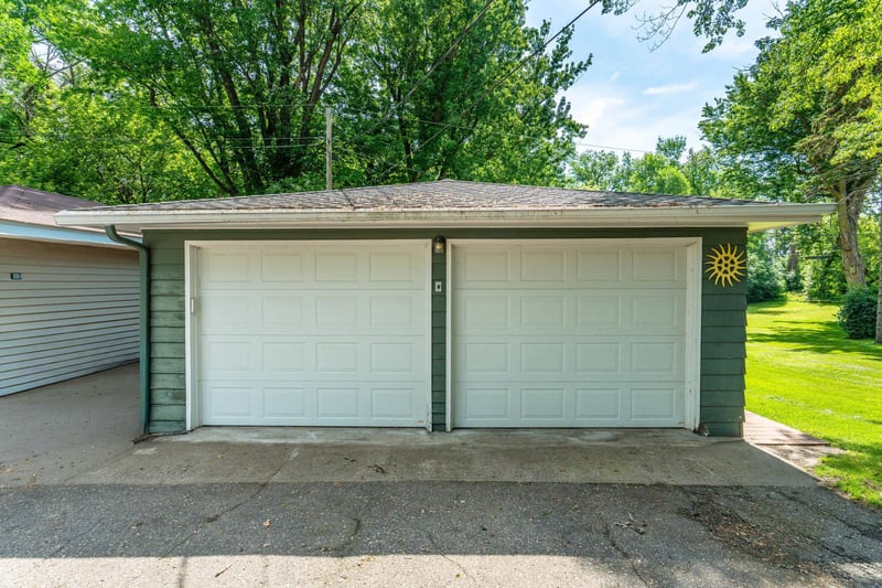 524 Guttenberg Hts, Fergus Falls, MN 56537