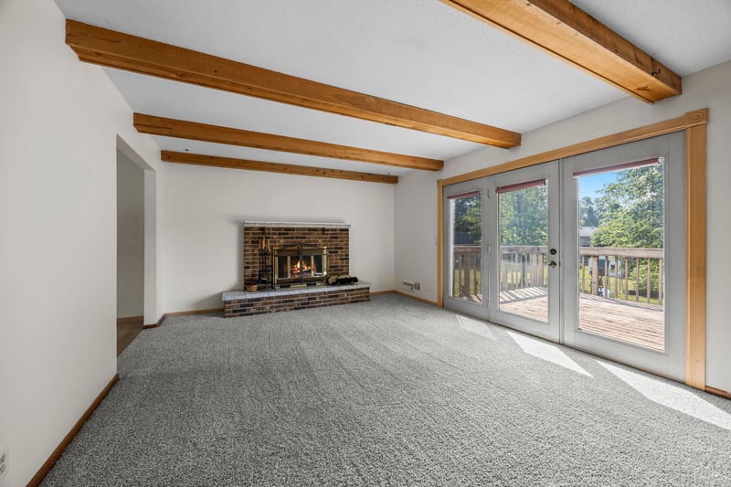 168 Linden Cir, Apple Valley, MN 55124