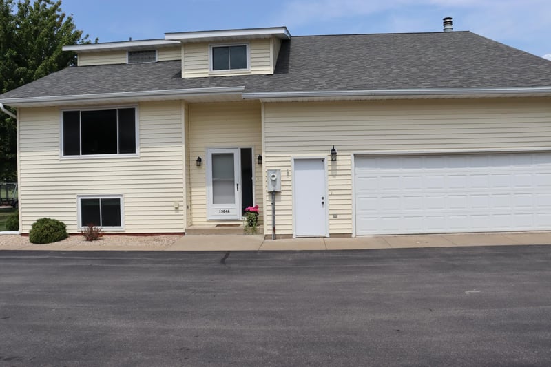1304 Mcnally Dr #A, Winona, MN 55987