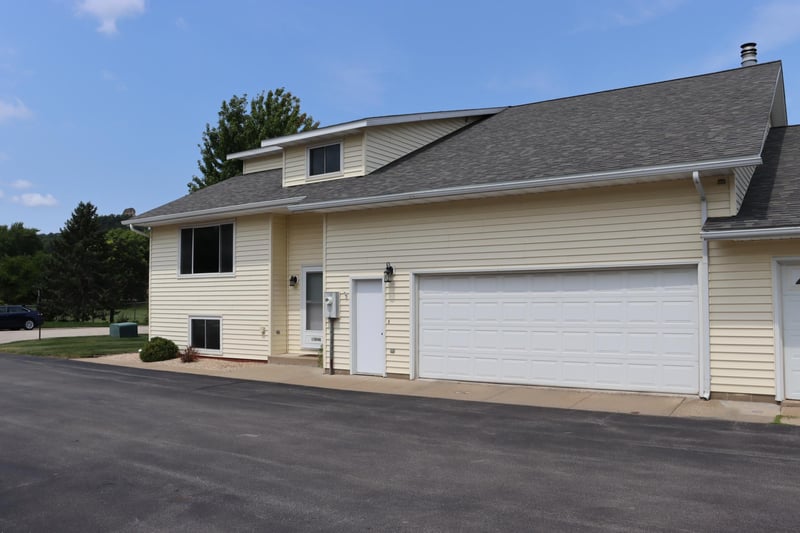 1304 Mcnally Dr #A, Winona, MN 55987