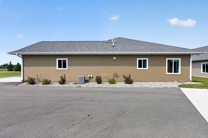 676 Voyager Dr, Alexandria, MN 56308