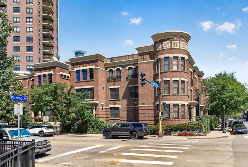 530 E Grant St, Minneapolis, MN 55404