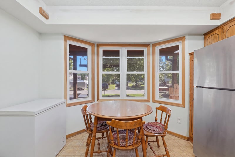 9741 Thomas Ave N, Brooklyn Park, MN 55444