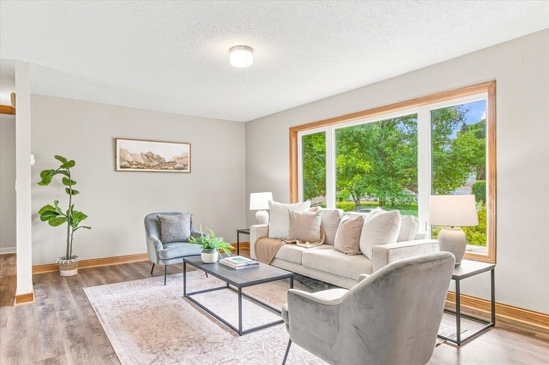2219 Windsor Rd, Saint Cloud, MN 56301
