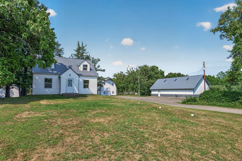 19273 7th St SE, Princeton, MN 55371