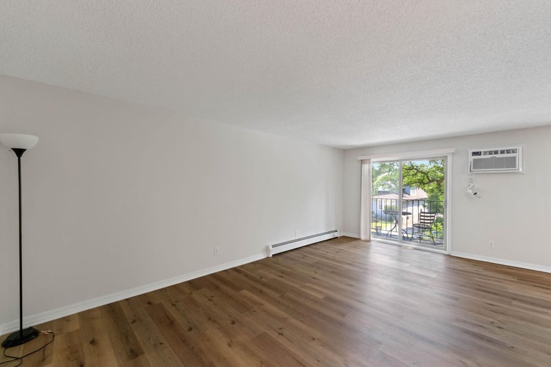 3540 Hennepin Ave S #218, Minneapolis, MN 55408