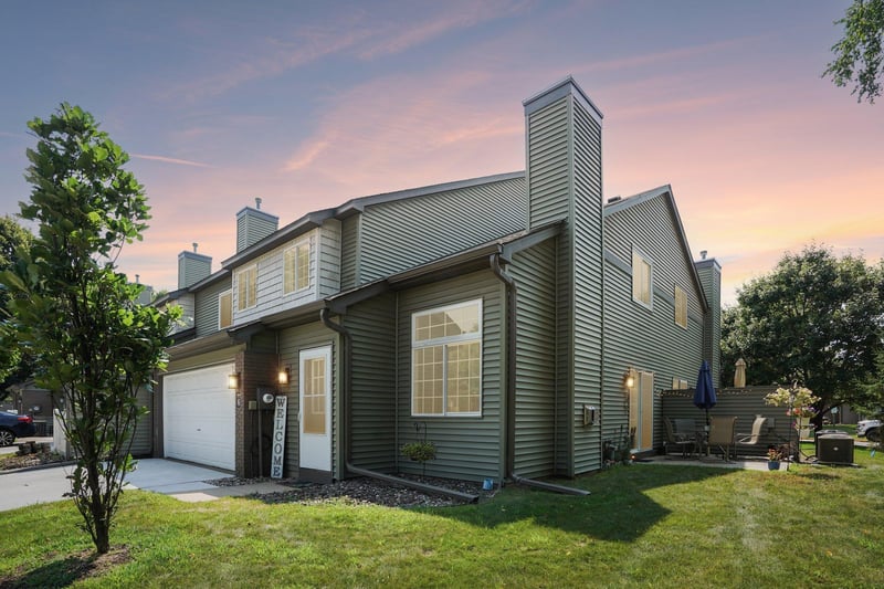 9945 Russell Ave N #6, Brooklyn Park, MN 55444