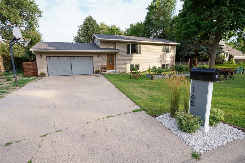 165 Fair Meadows Dr, Big Lake, MN 55309