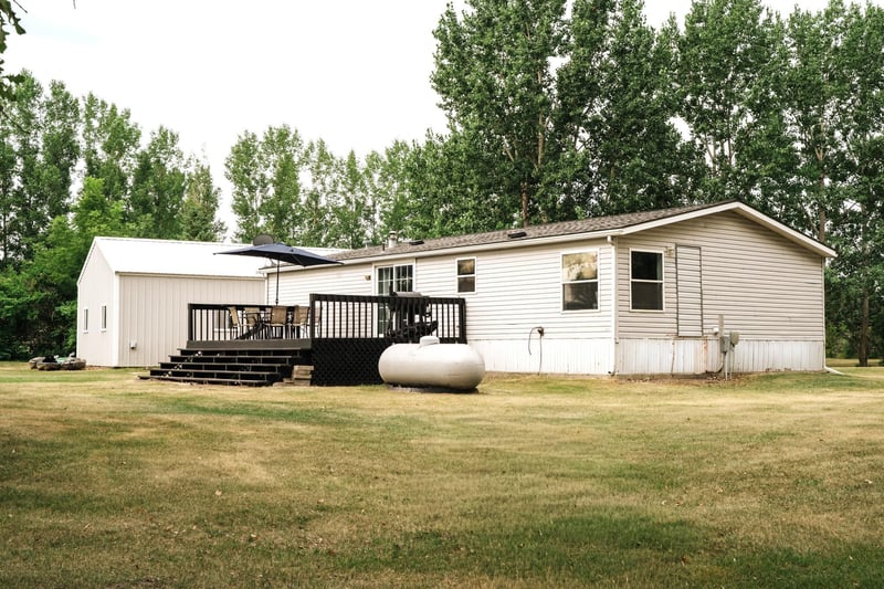20811 Pine Ridge Cir SE, Erskine, MN 56535
