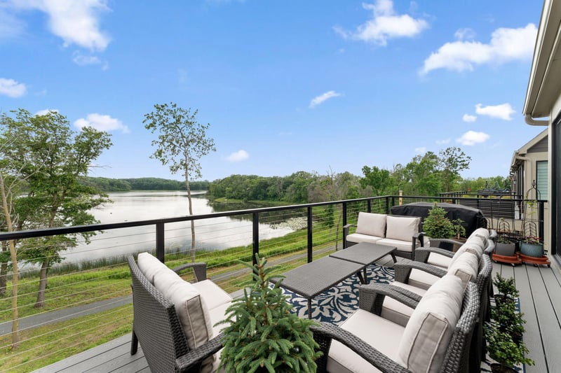 4855 Linden Cove Ln, Savage, MN 55378