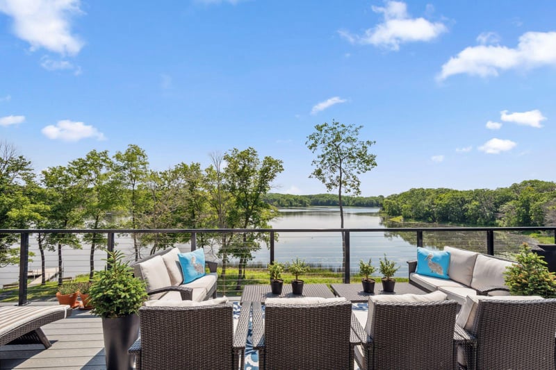 4855 Linden Cove Ln, Savage, MN 55378