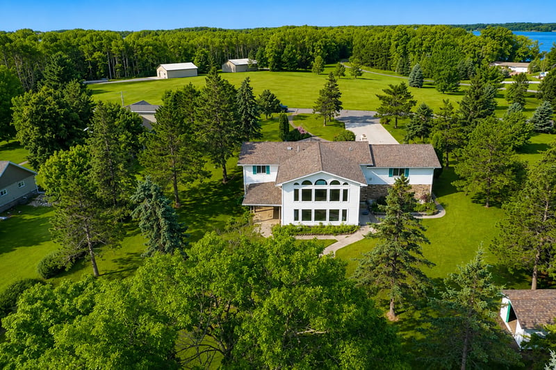 34399 Engstrom Beach Ln, Dent, MN 56528