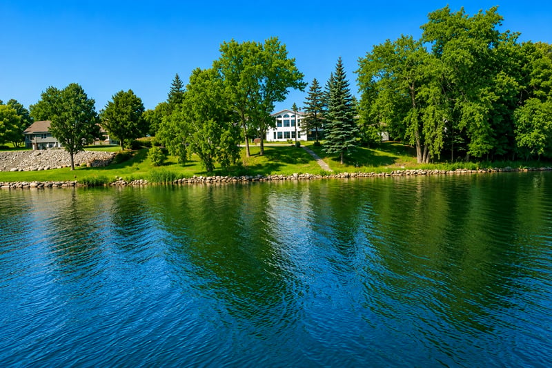 34399 Engstrom Beach Ln, Dent, MN 56528