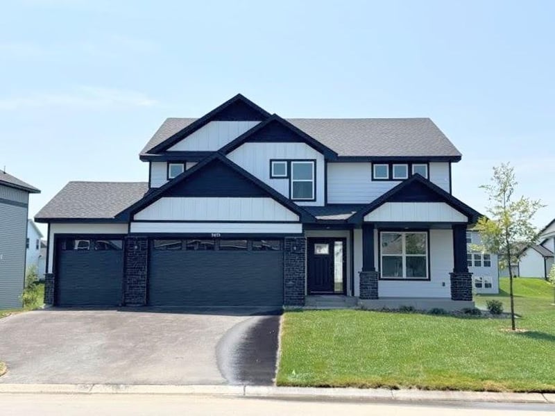 9875 49th Pl NE, Saint Michael, MN 55376