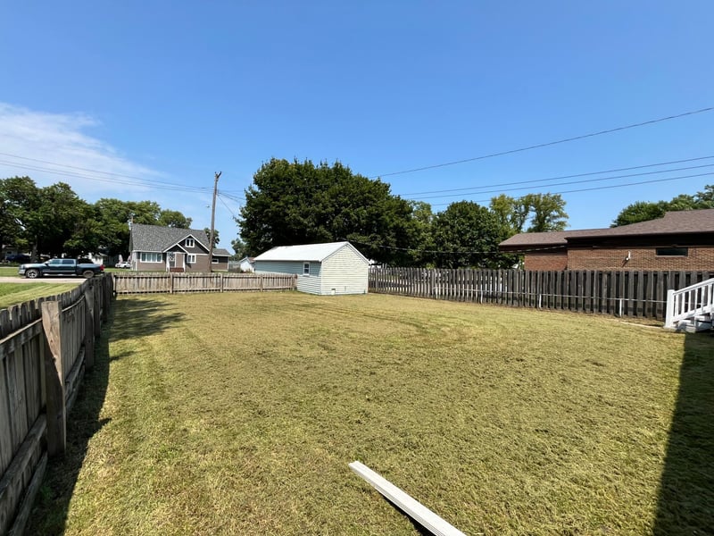 222 Center Ave W, Clara City, MN 56222