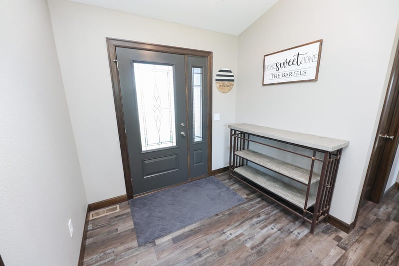 5113 Patriot Ct NE, Alexandria, MN 56308