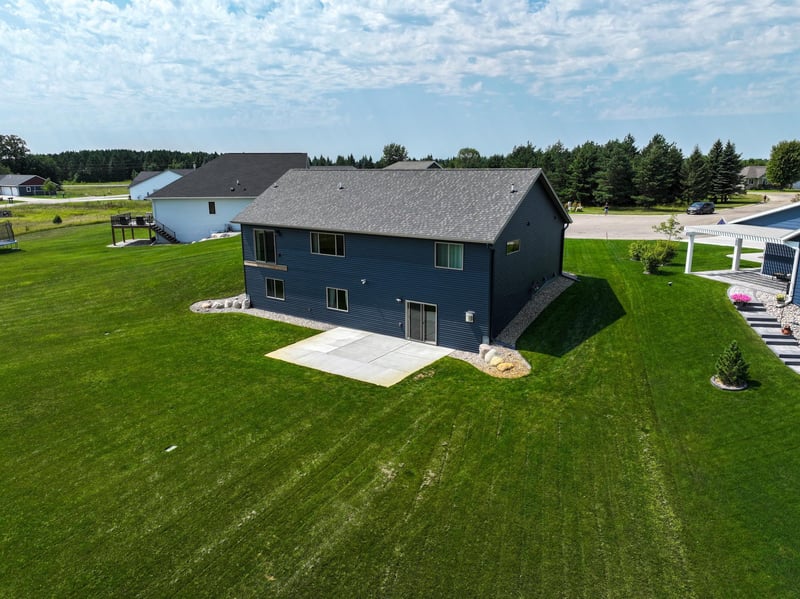 5113 Patriot Ct NE, Alexandria, MN 56308