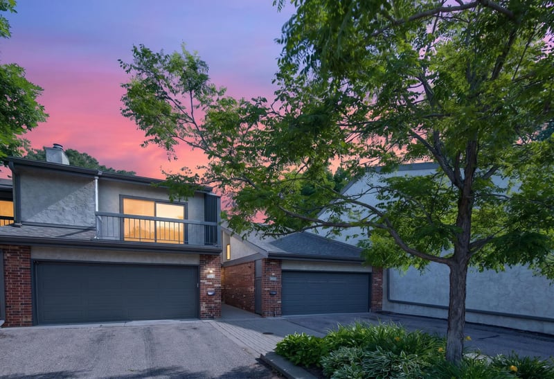 6066 Blake Ridge Rd, Edina, MN 55436