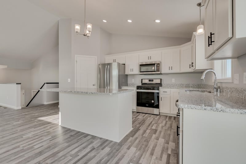 4707 4th Street Loop NE, Saint Cloud, MN 56304