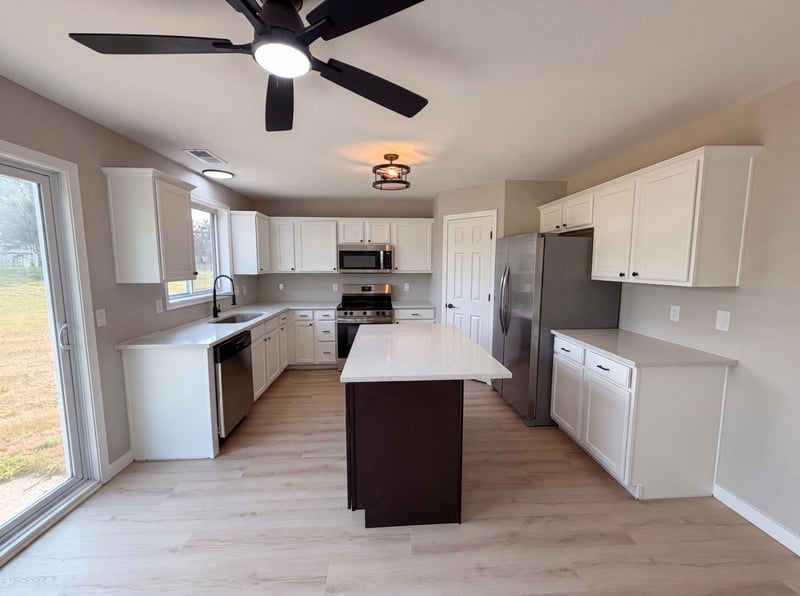 2197 11th Ave SE, Cambridge, MN 55008