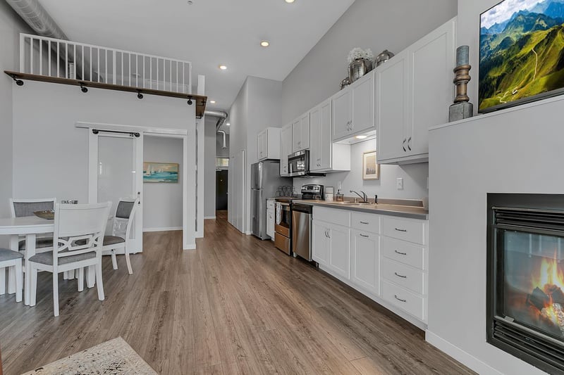 24 College Ave N #101, Saint Joseph, MN 56374