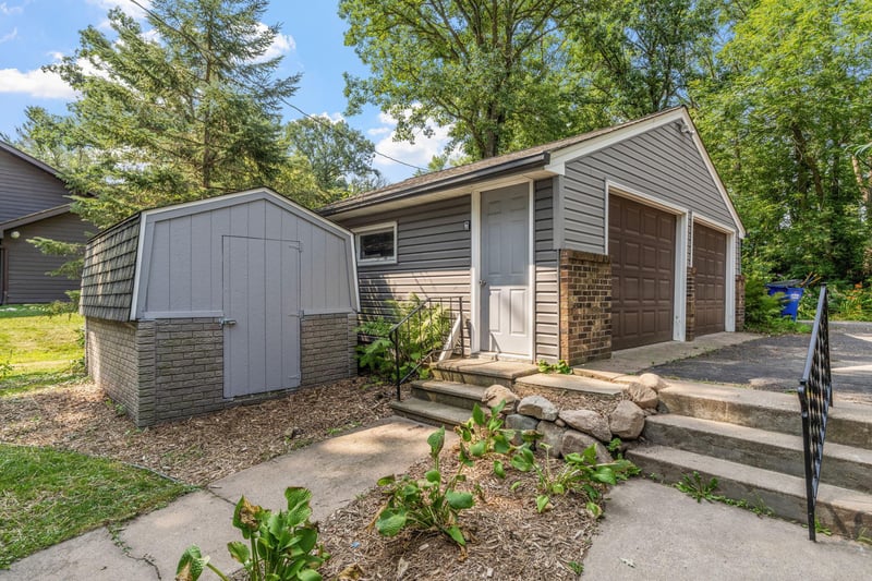 130 206th St, Star Prairie, WI 54026