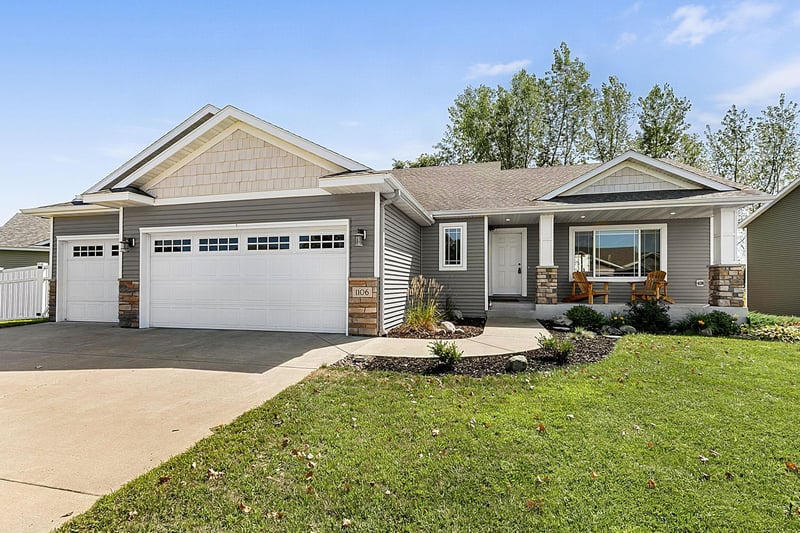 1106 17th St S, Sartell, MN 56377