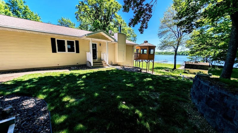 W13235 Old Highway D, New Auburn, WI 54757