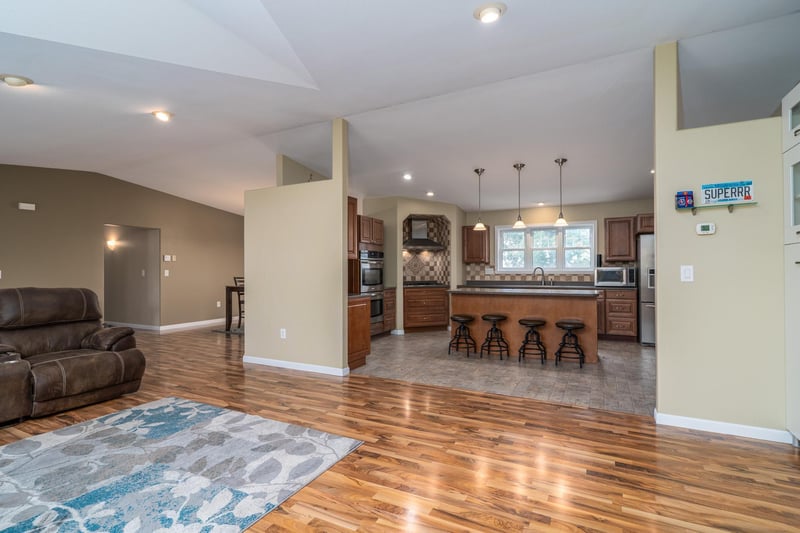 529 Cedar Ln, Crookston, MN 56716